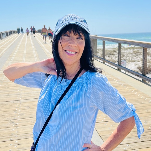 Meet your Posher, Patti - Picture 4 of 8